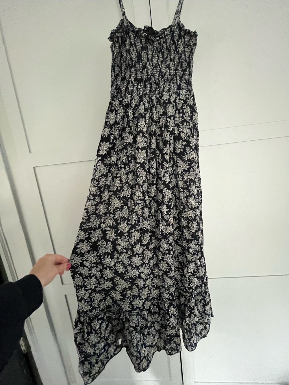 Forever 21 Black and White Floral Smocked Top